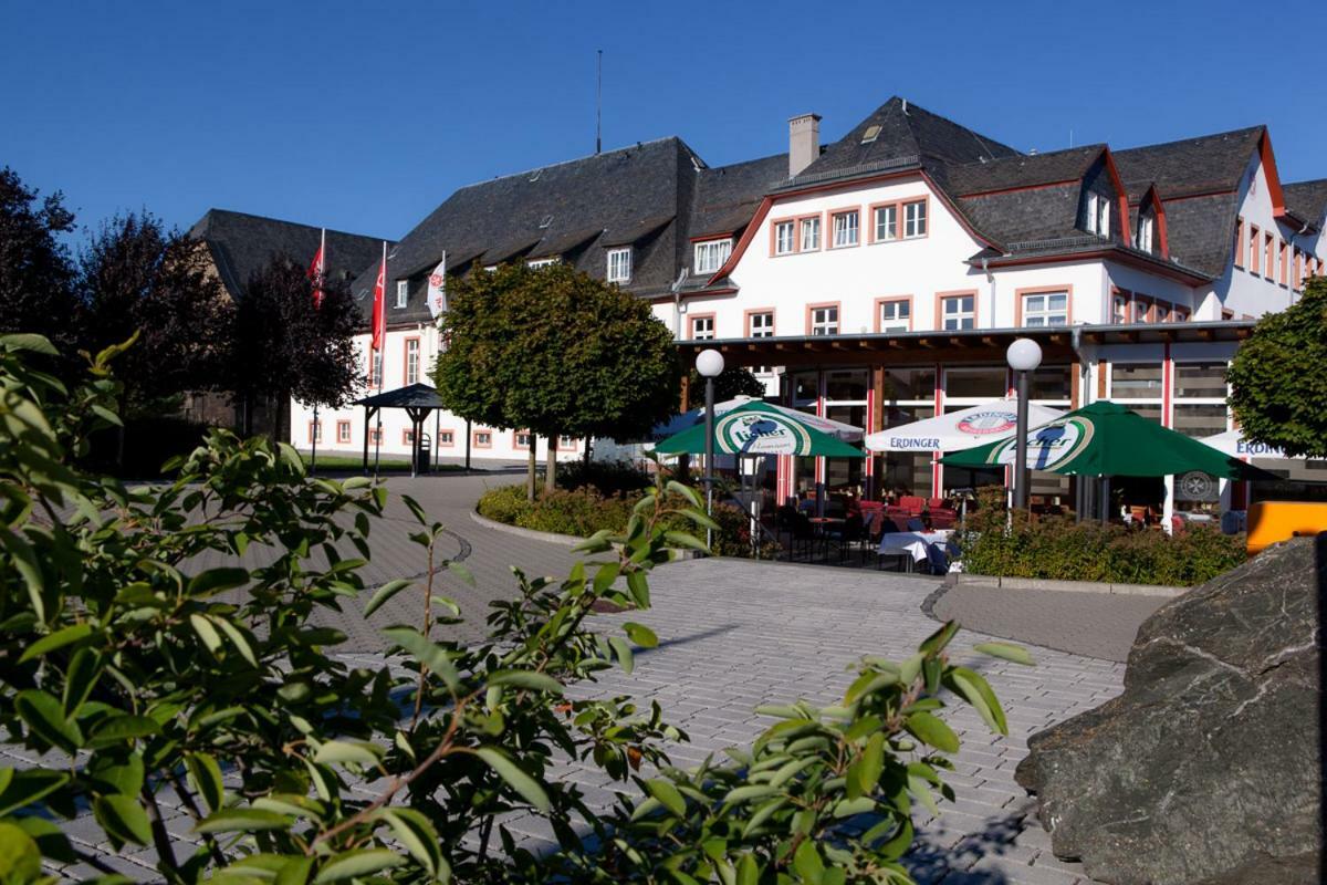 Johanniterhotel Nieder Weisel Luaran gambar